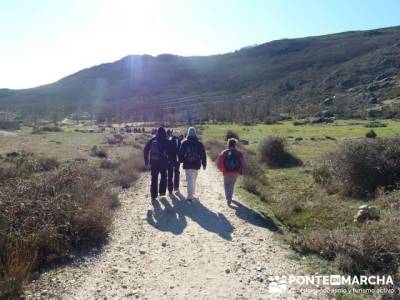 Senderismo Sierra Norte Madrid - Belén Viviente de Buitrago;senderos comunidad valenciana 